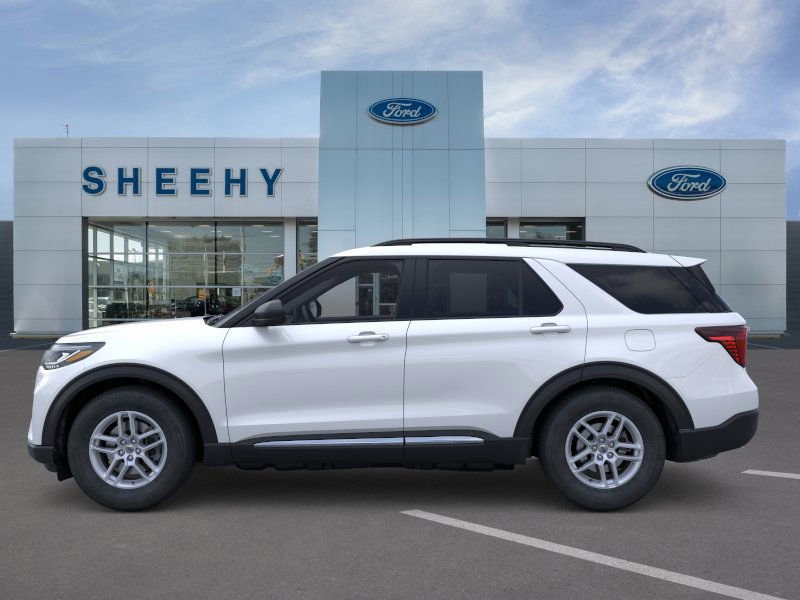 2025 Ford Explorer photo 4