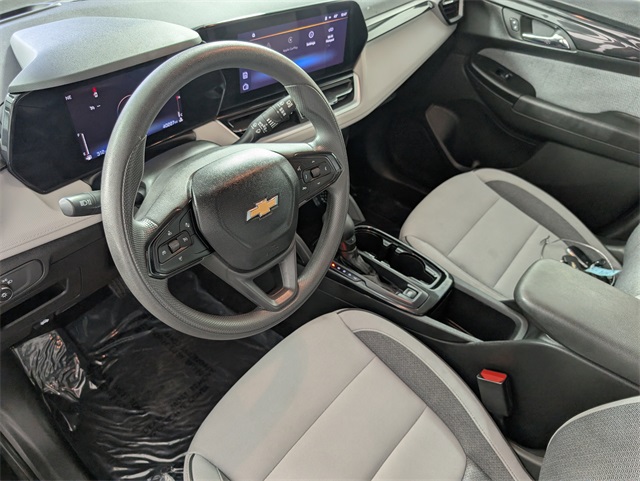 2024 Chevrolet Trailblazer LT photo 3