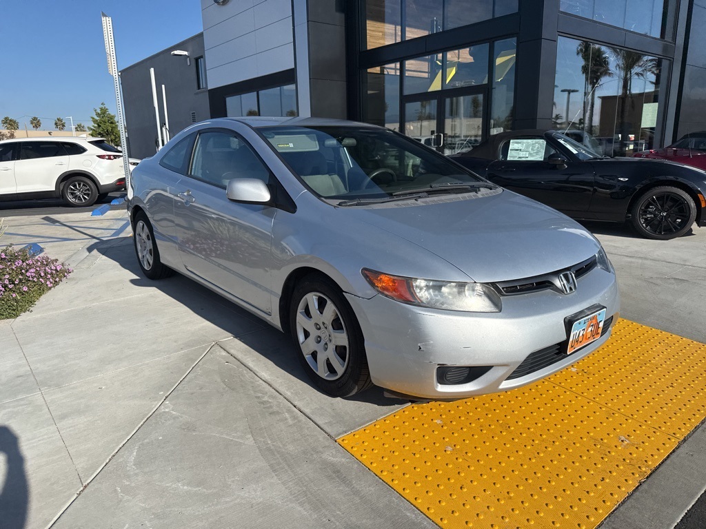 Used 2008 Honda Civic LX with VIN 2HGFG12678H520024 for sale in Oxnard, CA