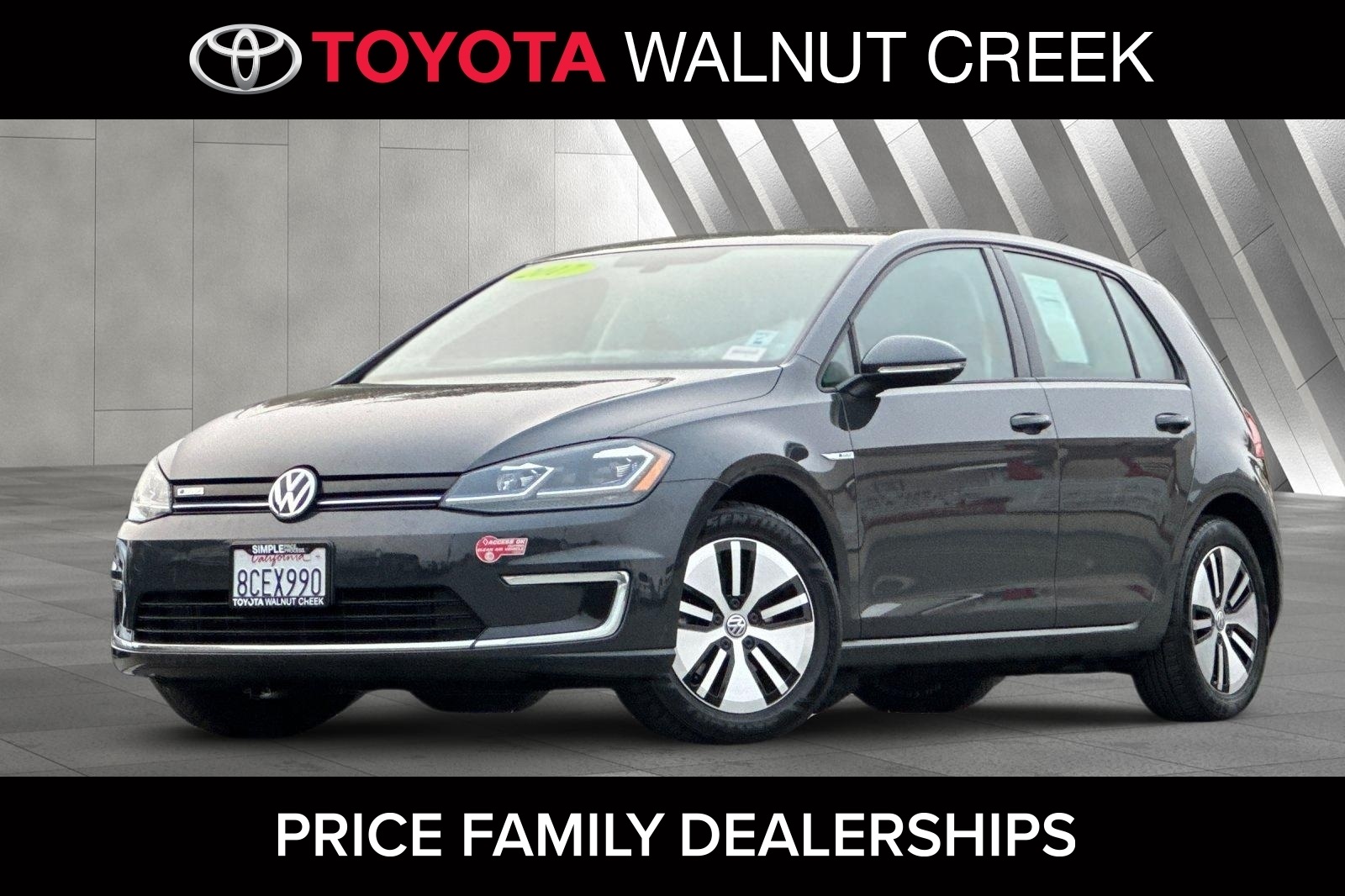 2017 Volkswagen e-Golf e-Golf SEL Premium's photo