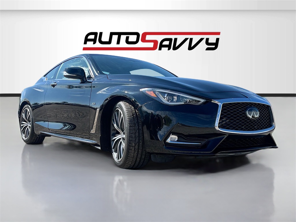 2019 INFINITI Q60 Coupe LUXE's photo