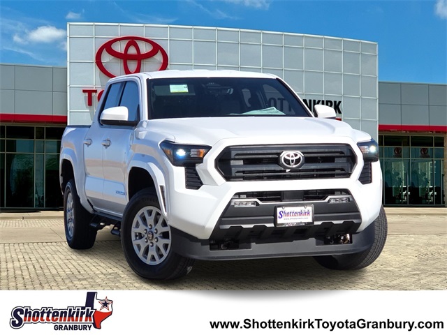 2026 Toyota Tacoma SR5's photo