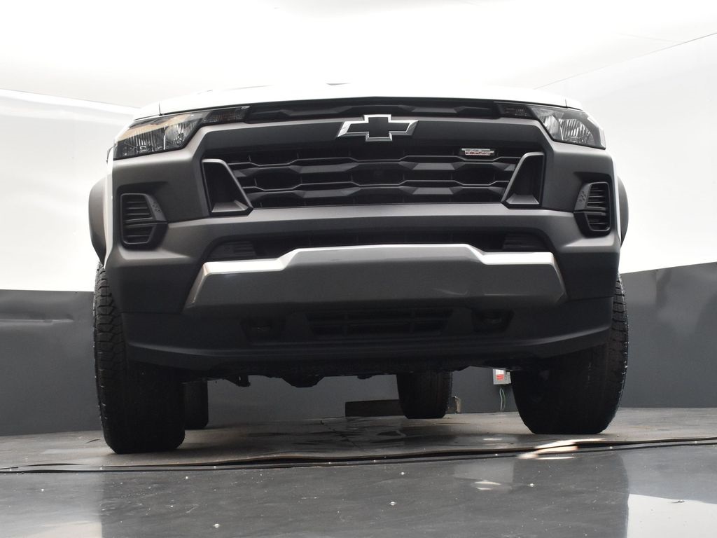 2026 Summit White Chevrolet Colorado 4X4 Truck