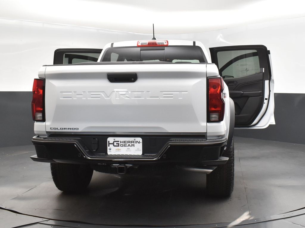 2026 Summit White Chevrolet Colorado 4X4 Truck
