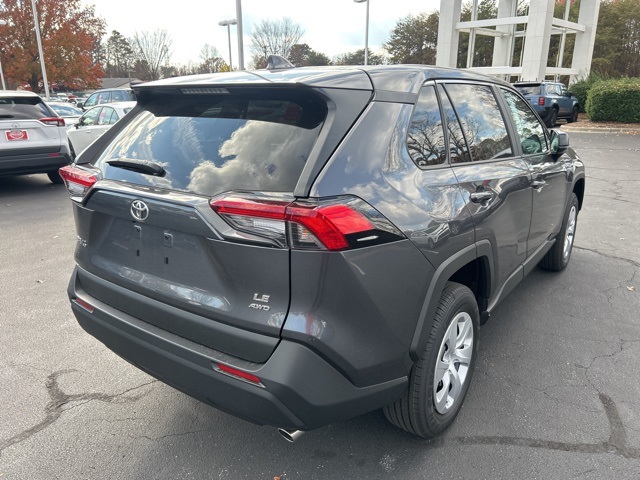 2025 Toyota RAV4 LE photo 2