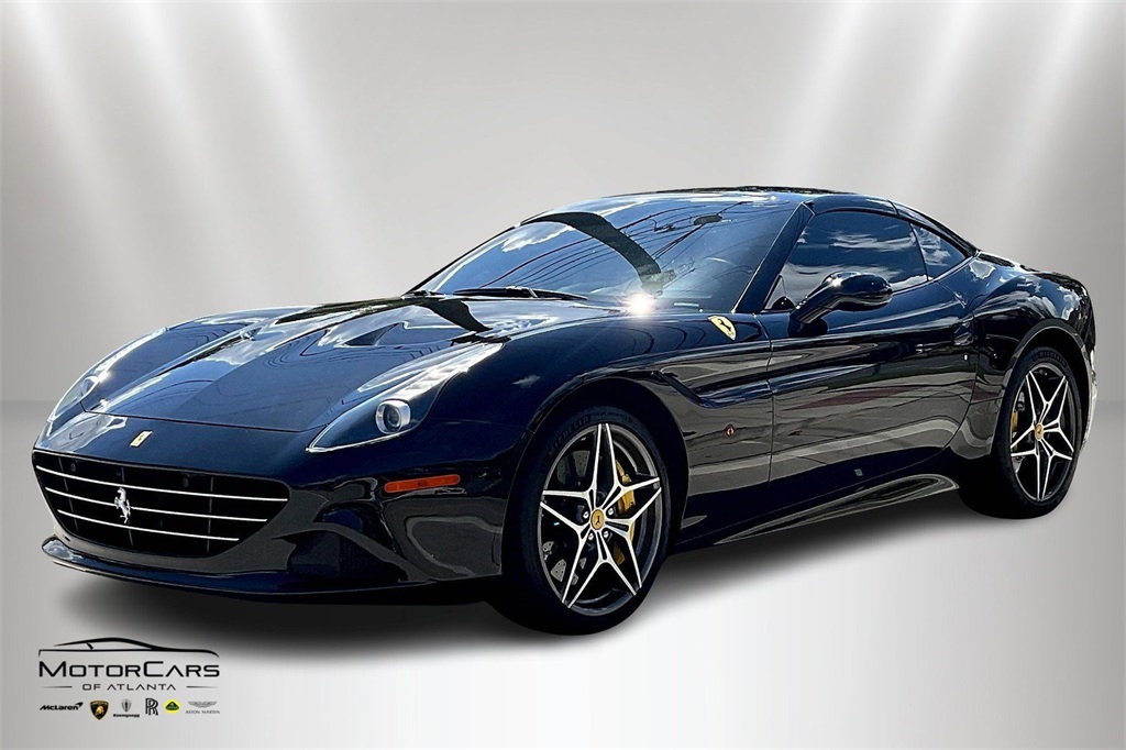 2016 Nero Daytona Ferrari California T Convertible