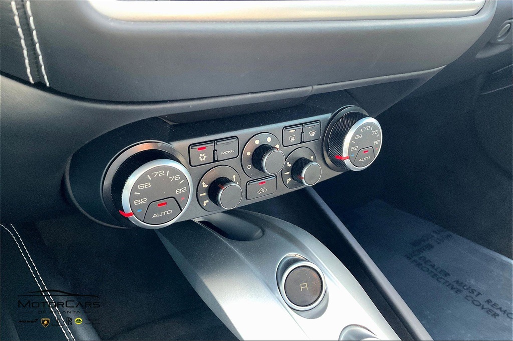 2016 Nero Daytona Ferrari California T RWD Convertible
