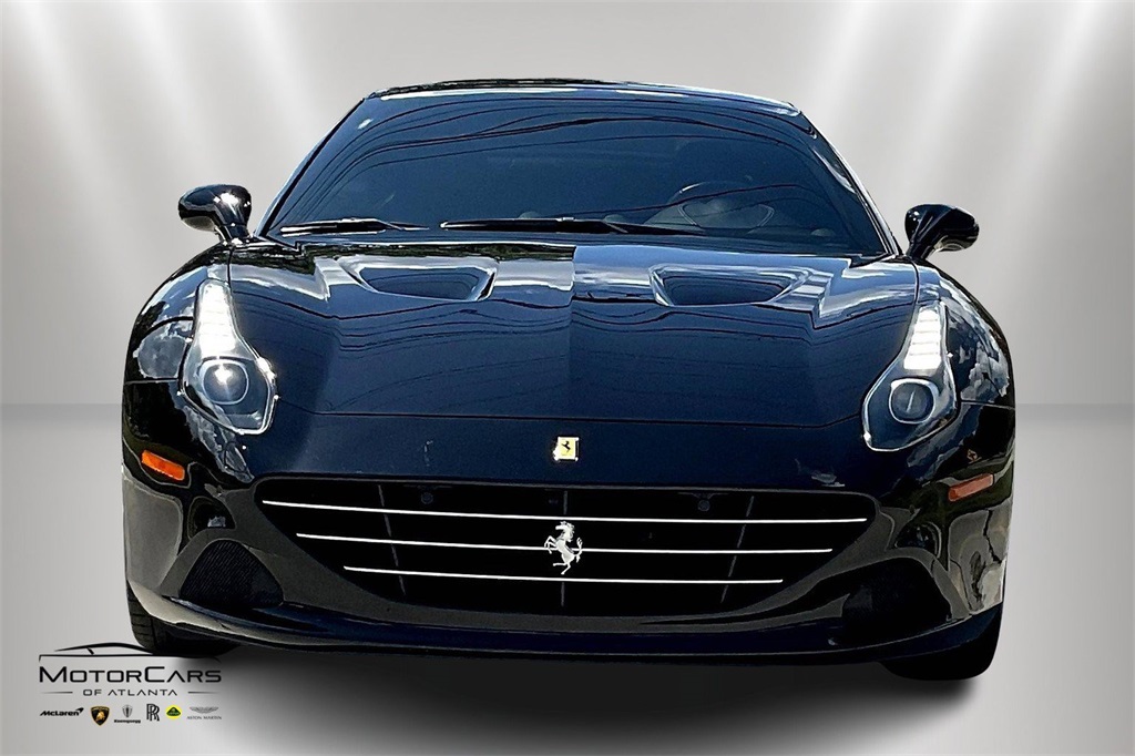 2016 Nero Daytona Ferrari California T RWD Convertible