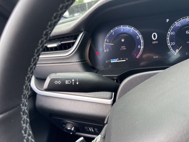 2025 Jeep Grand Cherokee Altitude photo 19
