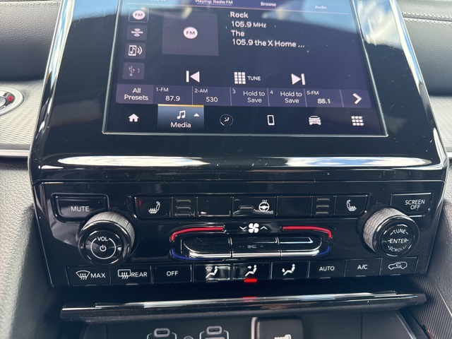 2025 Jeep Grand Cherokee Altitude photo 22