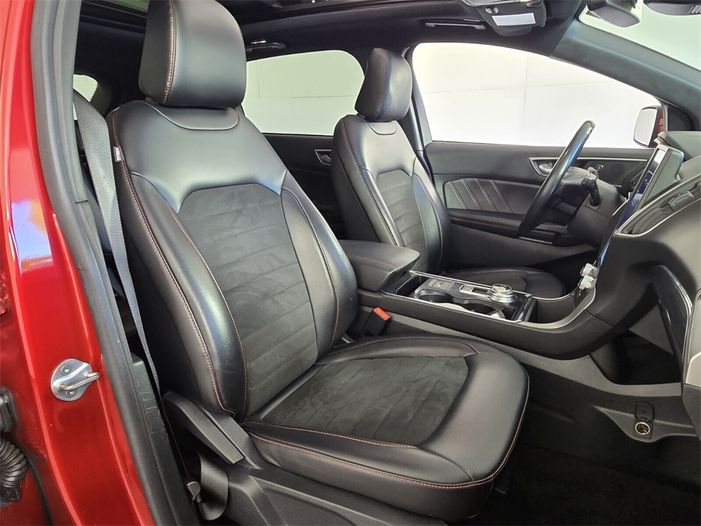 used 2021 Ford Edge car, priced at $17,488