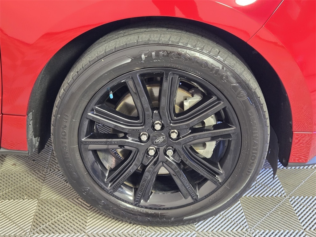 used 2021 Ford Edge car, priced at $17,488