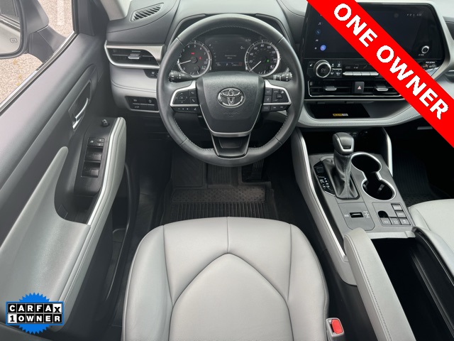 Used 2024 Toyota Highlander SUV