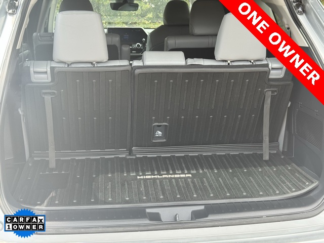 Used 2024 Toyota Highlander SUV