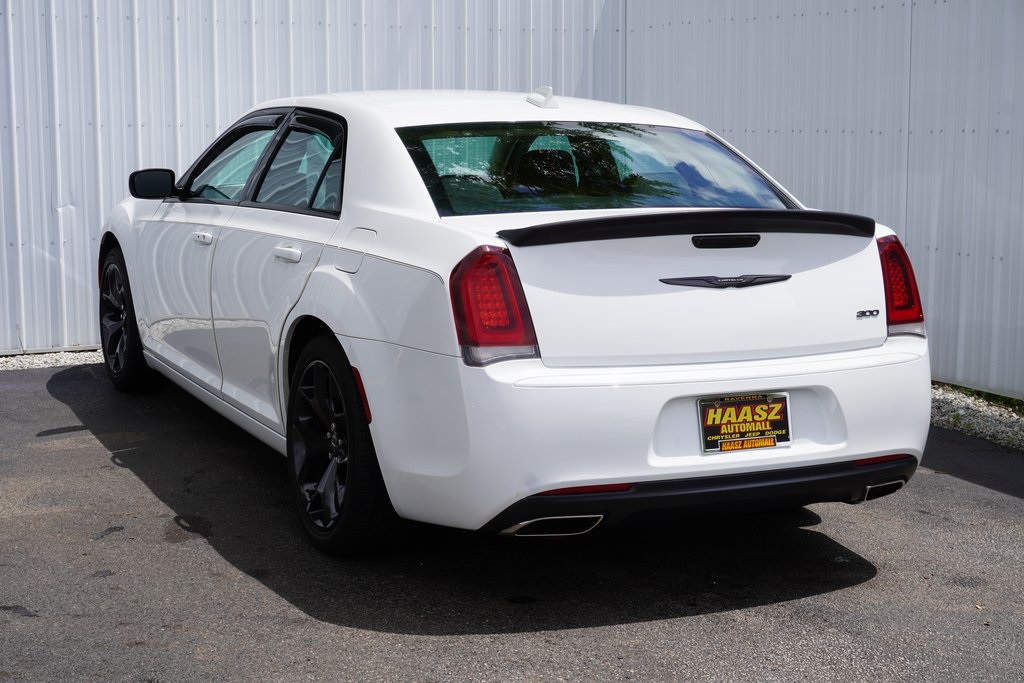 used 2021 Chrysler 300 car, priced at $22,000
