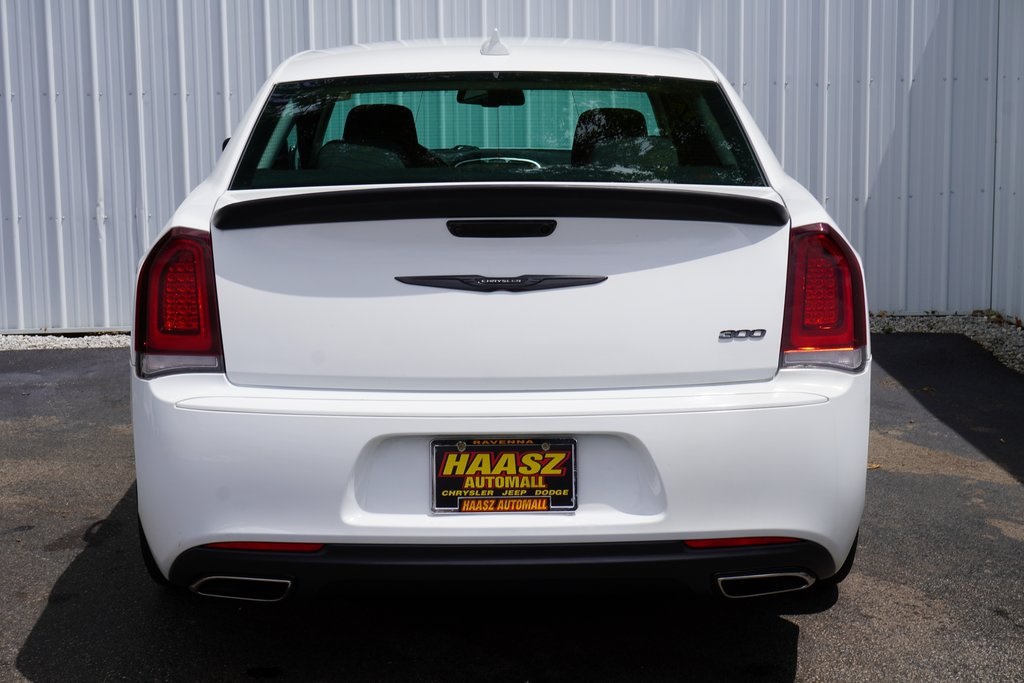used 2021 Chrysler 300 car, priced at $22,000