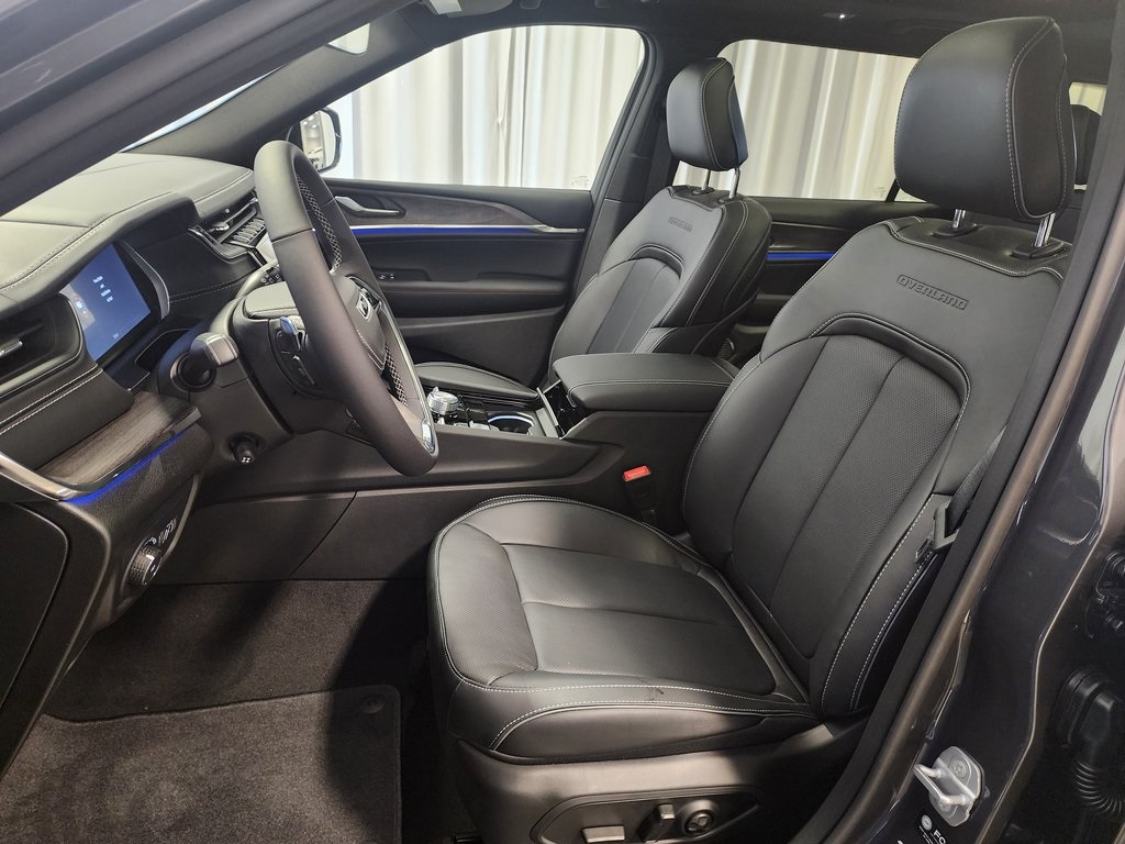 new 2025 Jeep Grand Cherokee L car, priced at $57,862