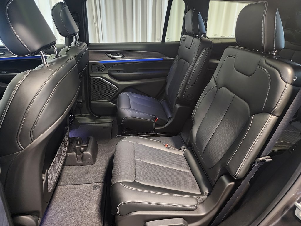 new 2025 Jeep Grand Cherokee L car, priced at $57,862