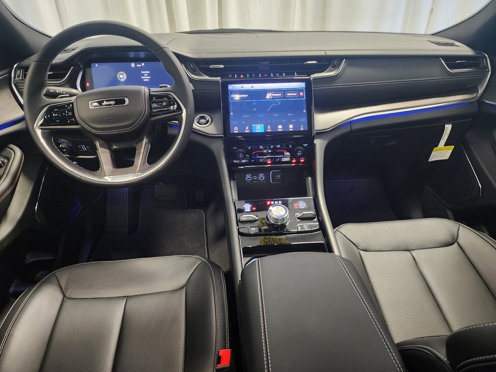 new 2025 Jeep Grand Cherokee L car, priced at $57,862