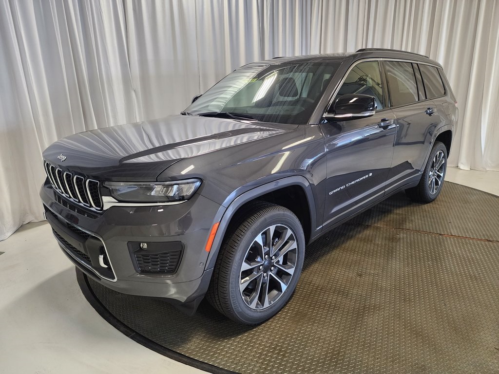 new 2025 Jeep Grand Cherokee L car, priced at $57,862