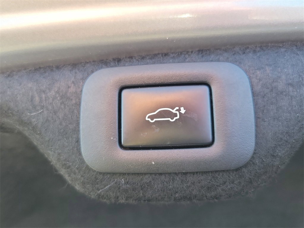 used 2023 Lexus ES car, priced at $37,998