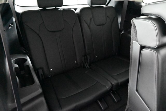 new 2025 Kia Sorento car, priced at $37,313