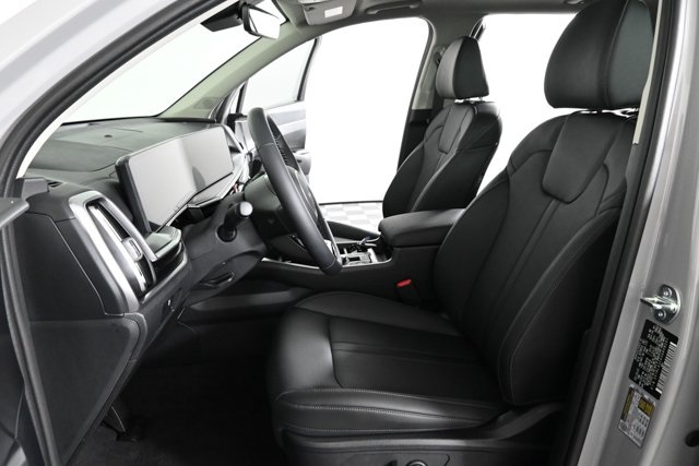 new 2025 Kia Sorento car, priced at $37,313