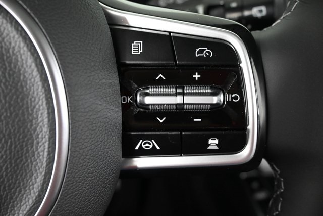 new 2025 Kia Sorento car, priced at $37,313
