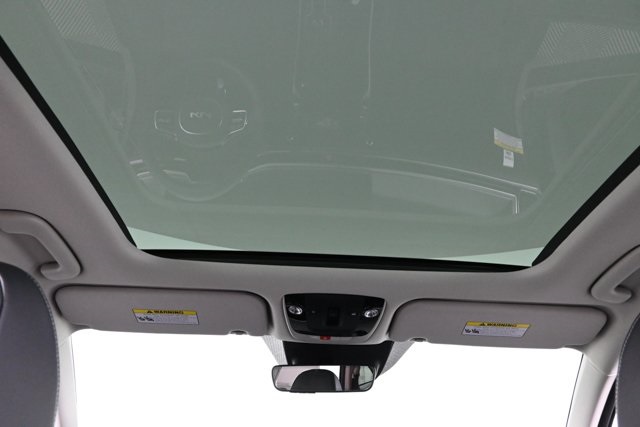 new 2025 Kia Sorento car, priced at $37,313
