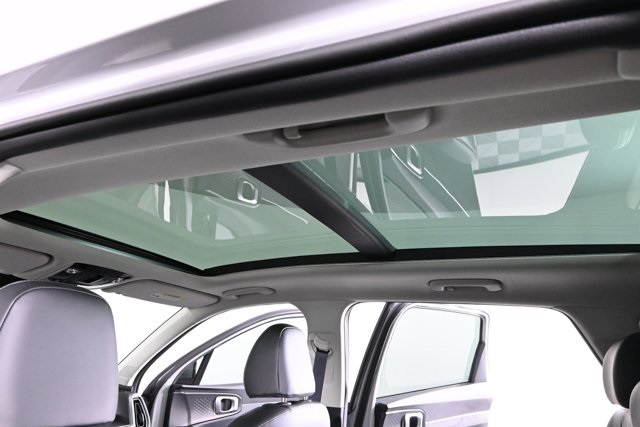 new 2025 Kia Sorento car, priced at $37,313