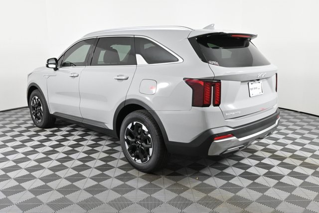 new 2025 Kia Sorento car, priced at $37,313