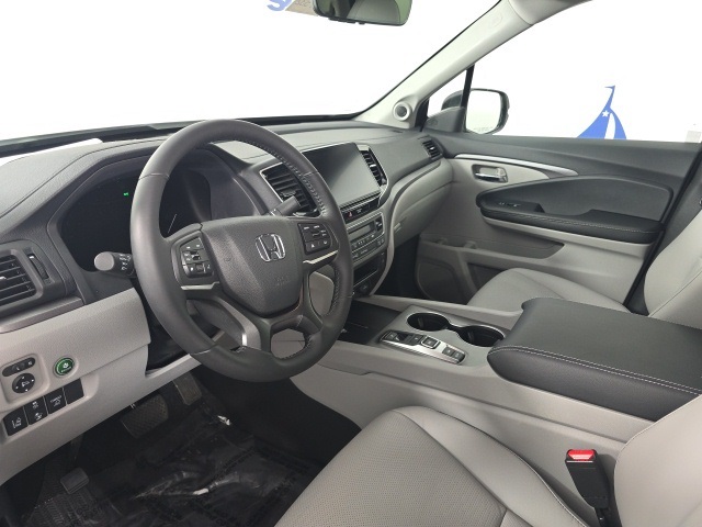 used 2024 Honda Ridgeline car, priced at $37,979