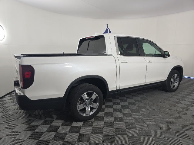 used 2024 Honda Ridgeline car, priced at $37,979