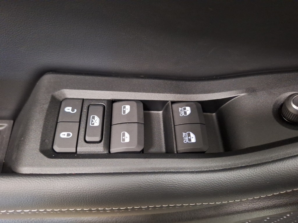 new 2025 Jeep Grand Cherokee L car, priced at $52,735