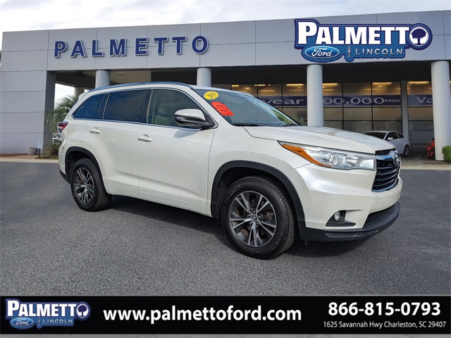 used 2016 Toyota Highlander car, priced at $19,873