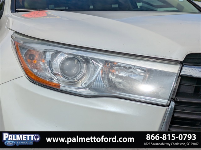 used 2016 Toyota Highlander car, priced at $19,873