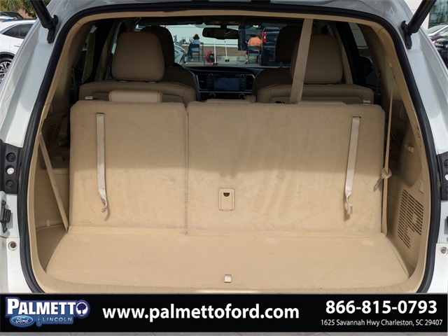 used 2016 Toyota Highlander car, priced at $19,873