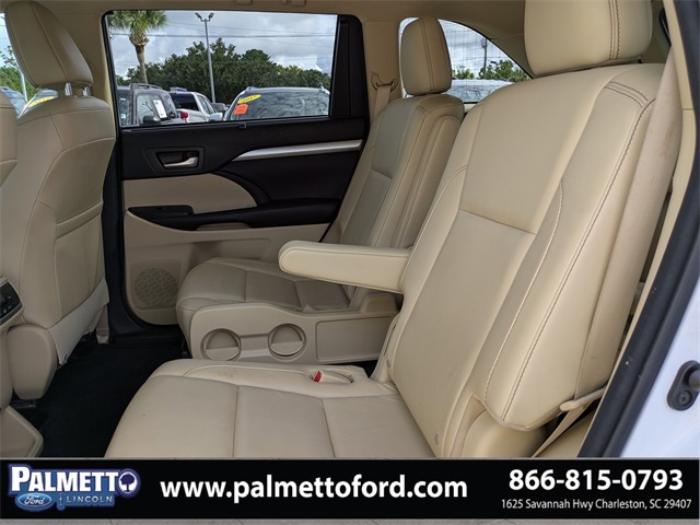 used 2016 Toyota Highlander car, priced at $19,873