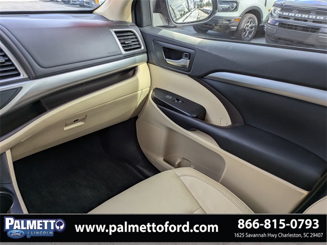 used 2016 Toyota Highlander car, priced at $19,873