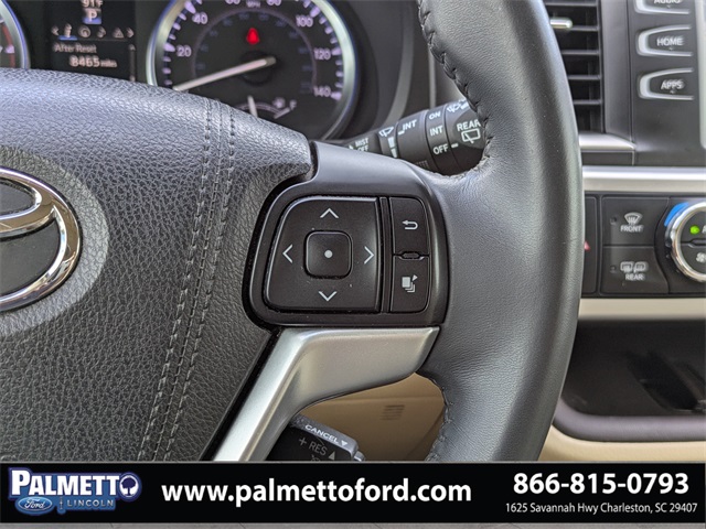 used 2016 Toyota Highlander car, priced at $19,873