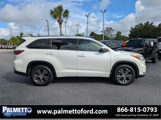 used 2016 Toyota Highlander car, priced at $19,873