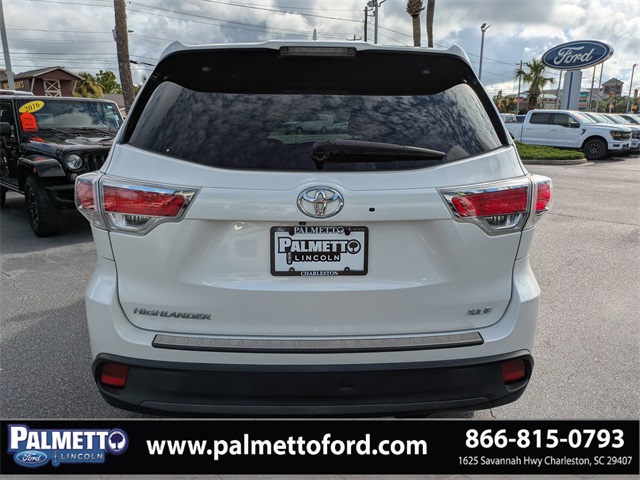 used 2016 Toyota Highlander car, priced at $19,873