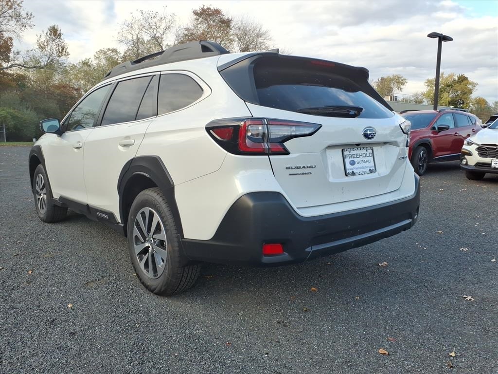 new 2025 Subaru Outback car, priced at $38,395