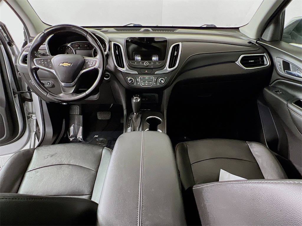 used 2020 Chevrolet Equinox car, priced at $21,999