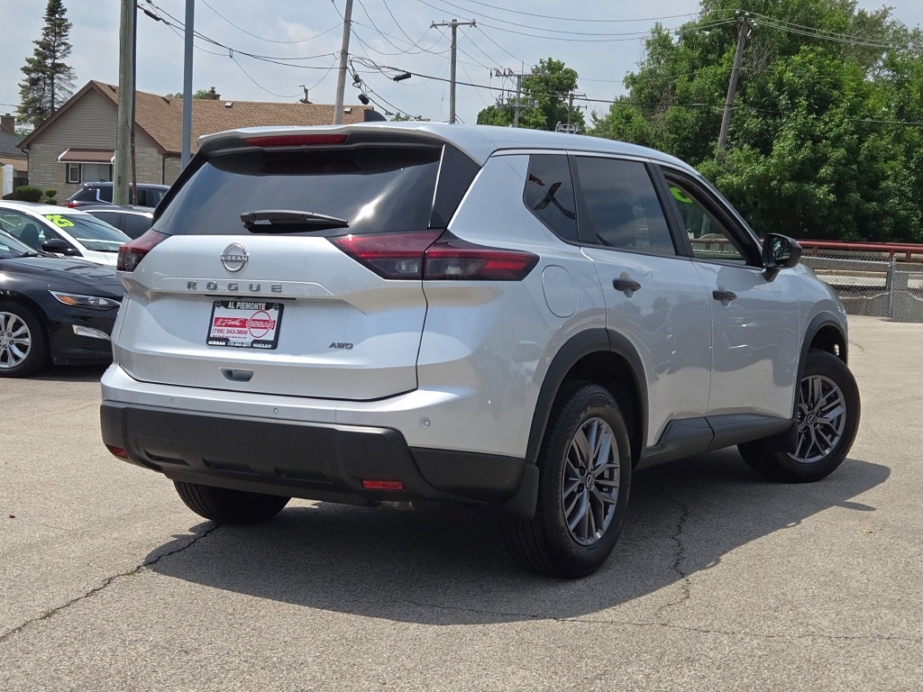 used 2025 Nissan Rogue car, priced at $29,000