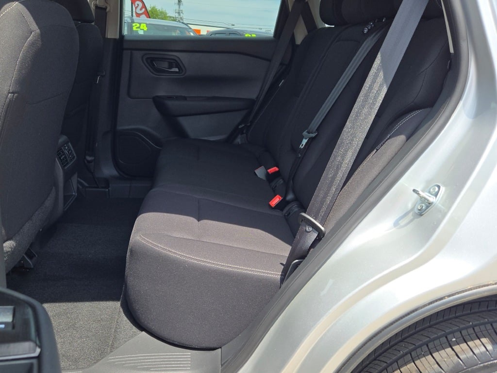 used 2025 Nissan Rogue car, priced at $29,000