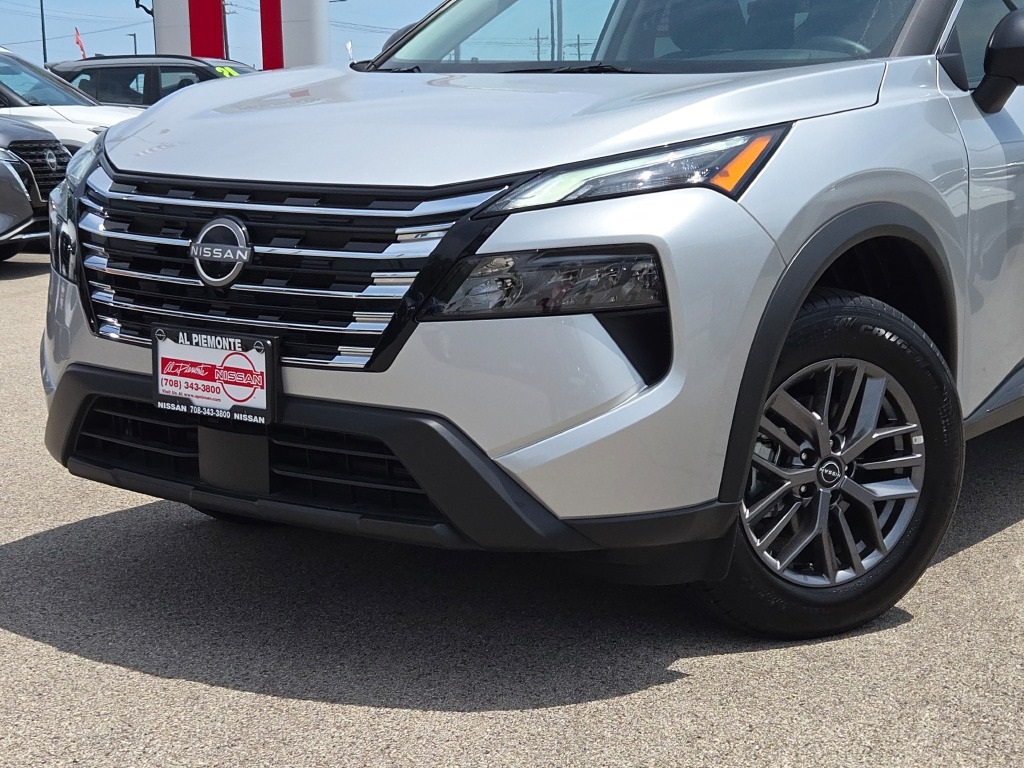 used 2025 Nissan Rogue car, priced at $29,000