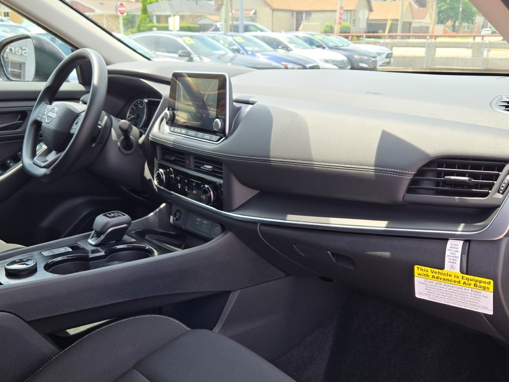 used 2025 Nissan Rogue car, priced at $29,000