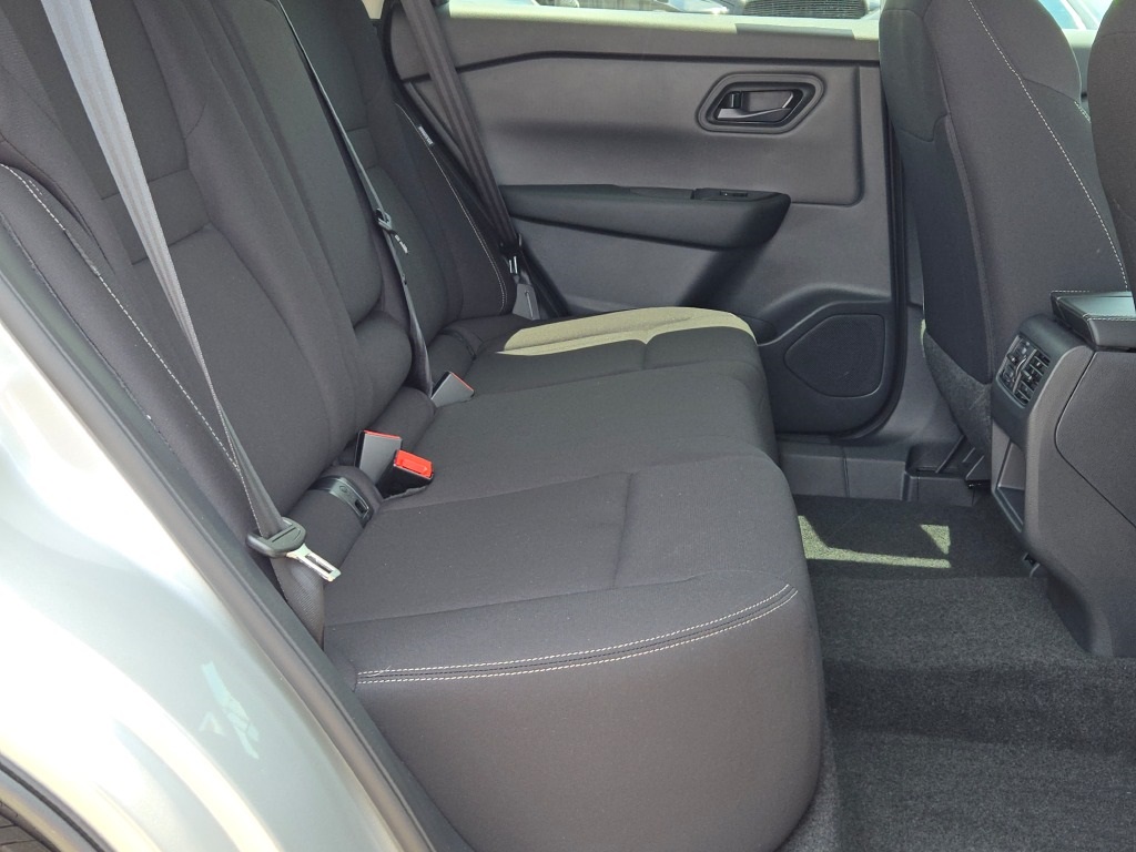 used 2025 Nissan Rogue car, priced at $29,000