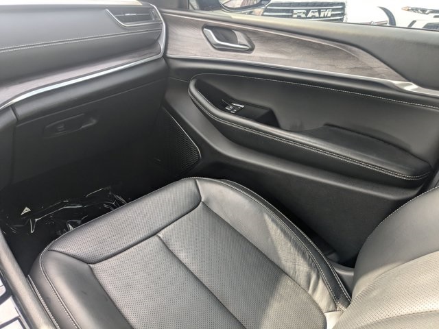 used 2023 Jeep Grand Cherokee car, priced at $37,927
